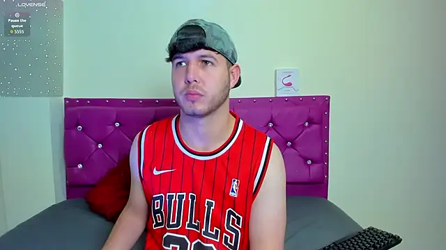 Snapshot of matthewlatin chatting on 02.06.26 matthewlatin online show from 02.06.26