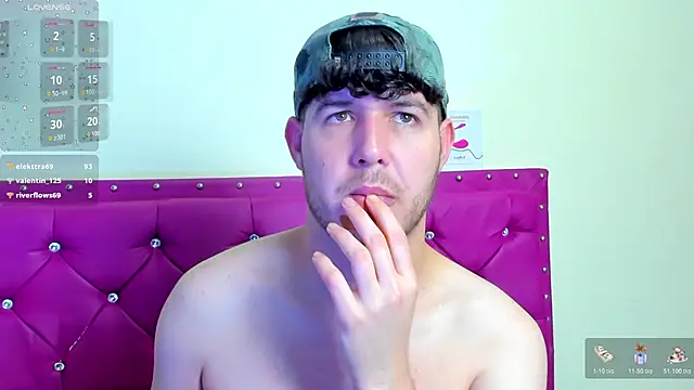 Snapshot of matthewlatin chatting on 02.08.26 matthewlatin online show from 02.08.26