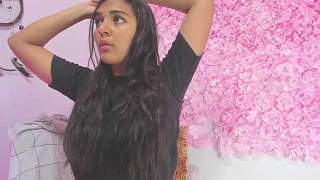 Snapshot of Melodymoore_ chatting on 02.28.26 Melodymoore online show from 02.28.26