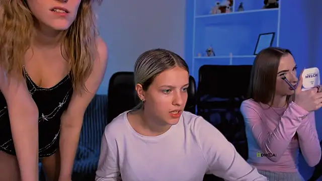 doll vey online show from 11.23.25