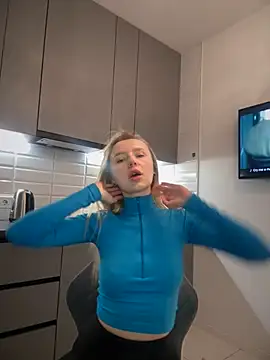 EvaBrooklyn online show from 03.11.25