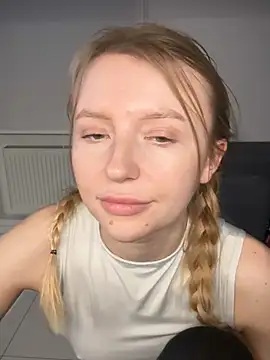 EvaBrooklyn online show from 03.14.25