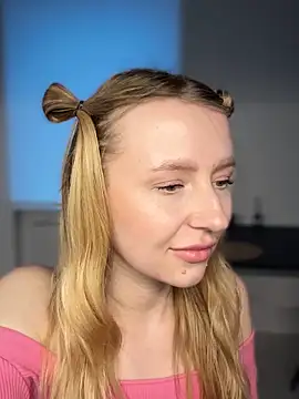 EvaBrooklyn online show from 03.17.25