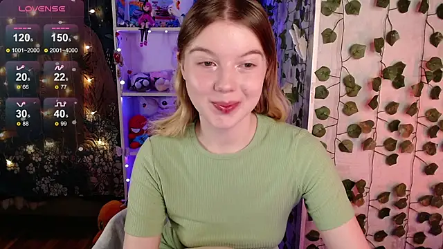 Strawberry juli online show from 03.03.25