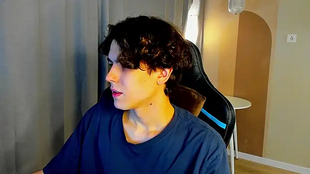 TravisRevas online show from 03.03.26