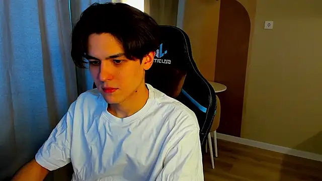 TravisRevas online show from 03.06.26