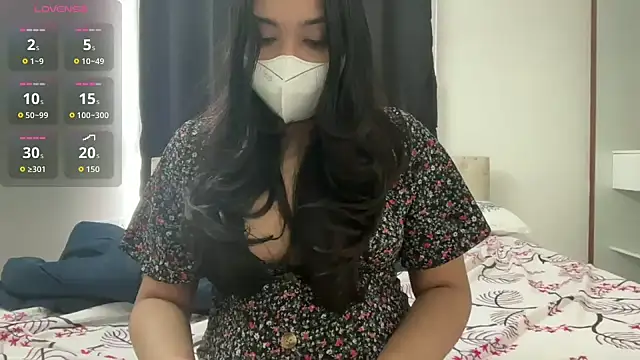 oviyakalra online show from 11.26.25