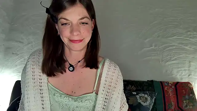 Snapshot of Rosemarie_Blu chatting on 03.16.26 Rosemarie Blu online show from 03.16.26