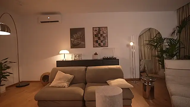 nadia bliss online show from 07.18.26