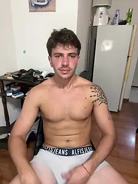 Snapshot of shuki0101 chatting on 03.22.25 shuki0101 online show from 03.22.25