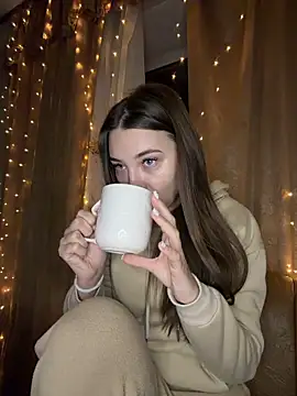 Snapshot of MrrKate chatting on 02.19.26 MrrKate online show from 02.19.26