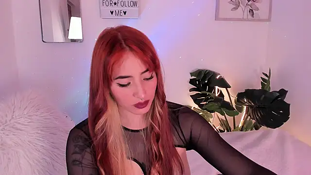 purplemoonn  online show from 03.12.25