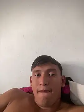 Babyalienqm online show from 12.17.25