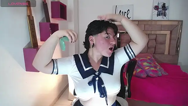 safyka online show from 10.10.25