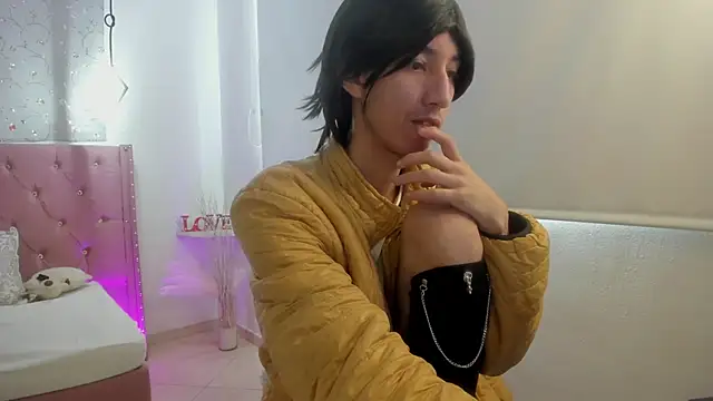 loverisu-coral online show from 03.02.26