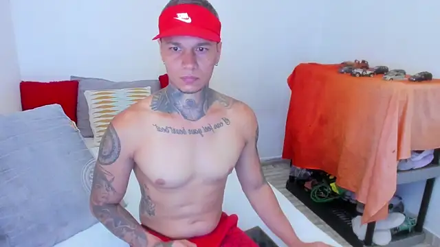 Snapshot of damian_c12 chatting on 03.04.25 damian c12 online show from 03.04.25