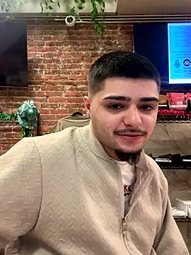 Snapshot of papiVilla23 chatting on 12.14.25 papiVilla23 online show from 12.14.25