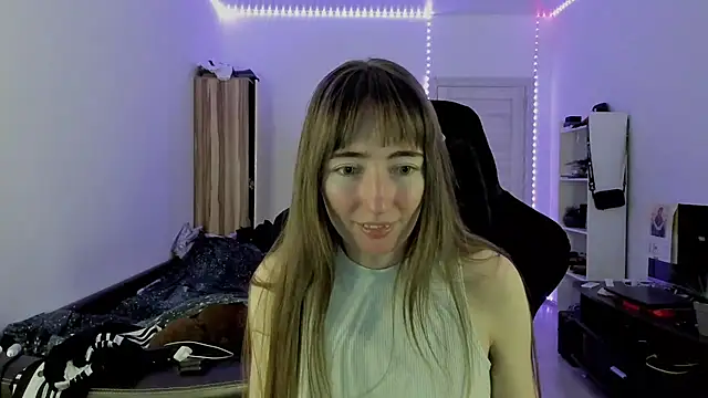 bekkawell online show from 10.13.25