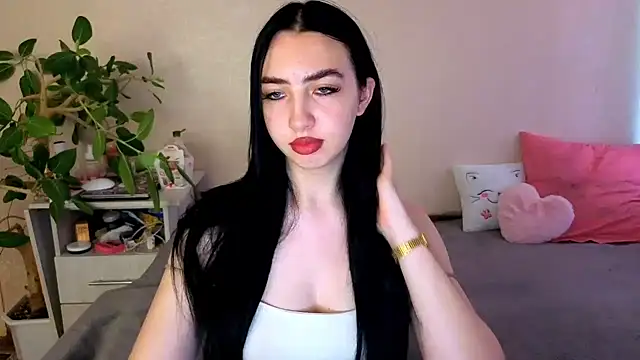 Snapshot of WildKittenX_ chatting on 07.03.26 WildKittenX online show from 07.03.26