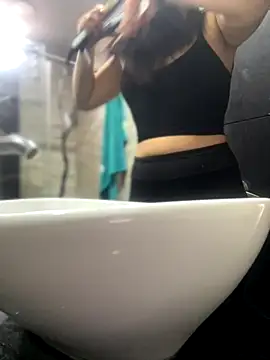 Mila LS online show from 09.19.25