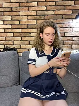 Snapshot of nemesidaM chatting on 03.17.25 nemesidaM online show from 03.17.25