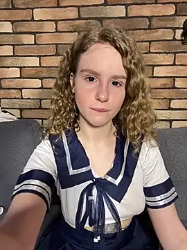 Snapshot of nemesidaM chatting on 03.18.25 nemesidaM online show from 03.18.25