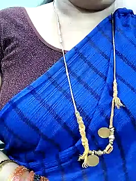 Snapshot of abinaya26 chatting on 10.22.25 abinaya26 online show from 10.22.25