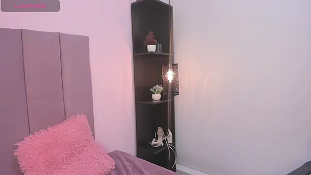 Bonniie 22 online show from 03.18.25