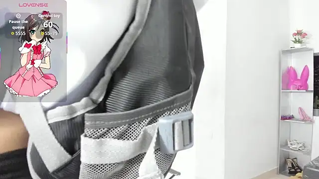 Bonniie 22 online show from 09.27.25