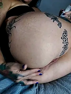 Snapshot of kimmyebucetarosa chatting on 03.08.25 kimmyebucetarosa online show from 03.08.25