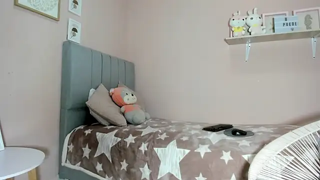 Snapshot of mary_cute9 chatting on 11.16.25 mary cute9 online show from 11.16.25