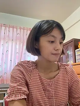 Snapshot of ladypaggy chatting on 10.13.25 ladypaggy online show from 10.13.25