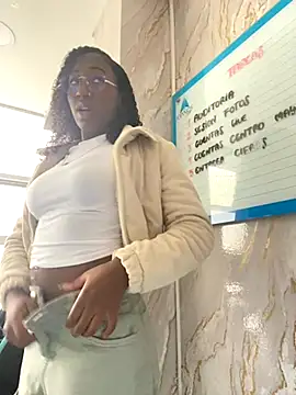 Qeen blackk online show from 10.14.25