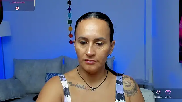 Sara Charmy online show from 04.25.26