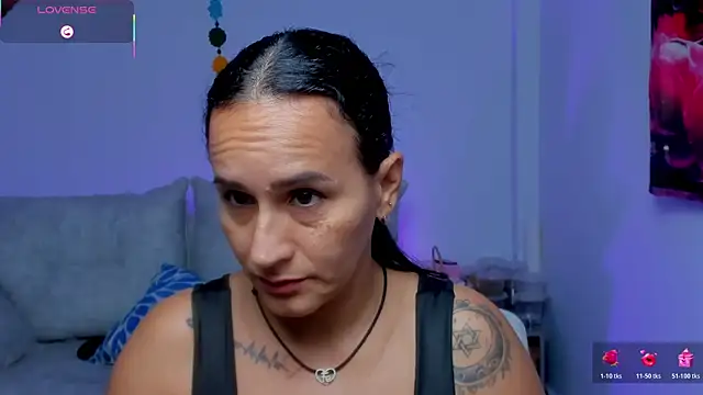 Sara Charmy online show from 05.04.26