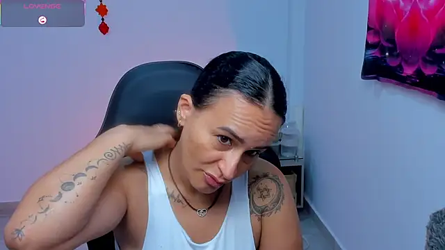 Sara Charmy online show from 05.15.26