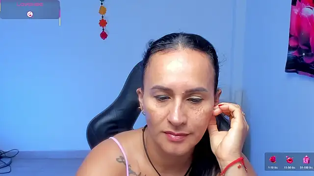 Sara Charmy online show from 05.18.26
