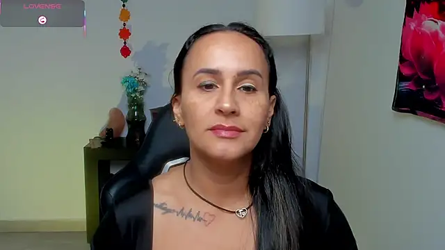 Sara Charmy online show from 06.02.26