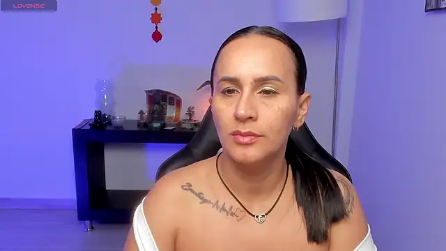 Sara Charmy online show from 06.15.26
