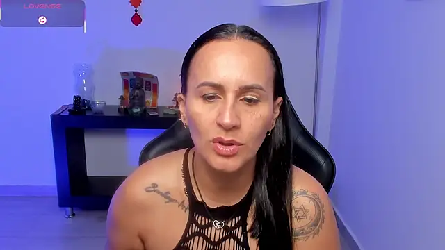 Sara Charmy online show from 06.17.26