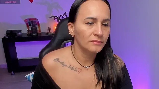 Sara Charmy online show from 06.25.26