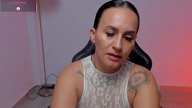Sara Charmy online show from 07.24.26