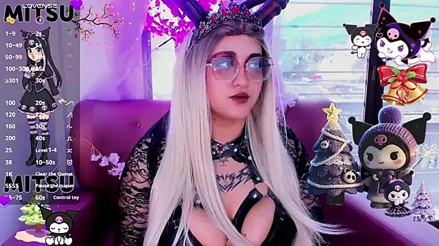 Mitsu Kawii online show from 12.15.25