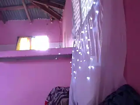 Ladyzee25 online show from 03.06.26