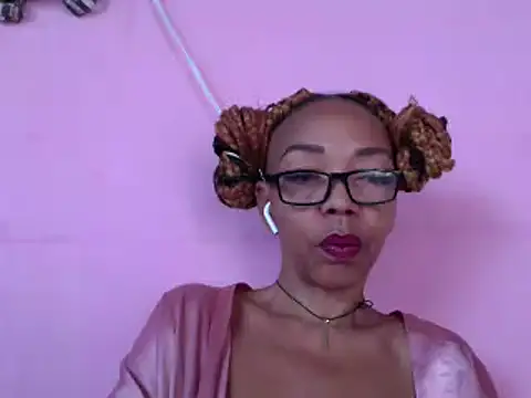 Ladyzee25 online show from 04.08.26