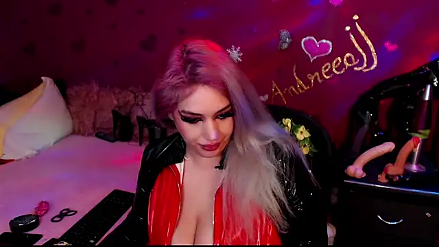 Snapshot of AndreeaJJ chatting on 03.19.25 AndreeaJJ online show from 03.19.25