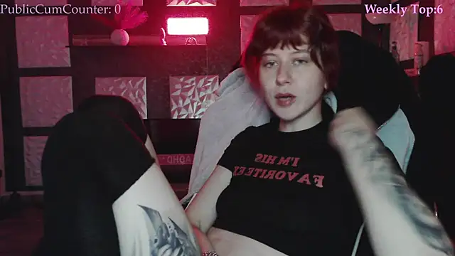 SweetSeraphine online show from 02.04.26