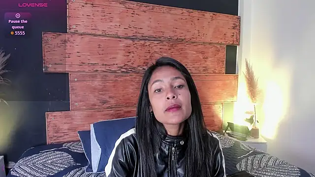 Fernanda liie  online show from 06.22.26
