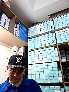 Charlotteet Paul online show from 03.06.25