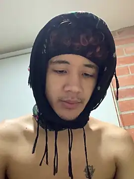 chillcol online show from 03.17.25